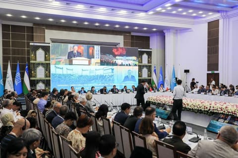  Adil Kərimli III Beynəlxalq Məqam Sənəti Forumu çərçivəsində keçirilən konfransda çıxış edib