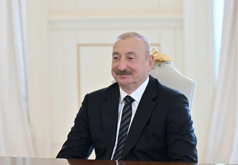  İlham Əliyev İran İslam Şurası Məclisinin sədrinin başçılıq etdiyi nümayəndə heyətini qəbul edib