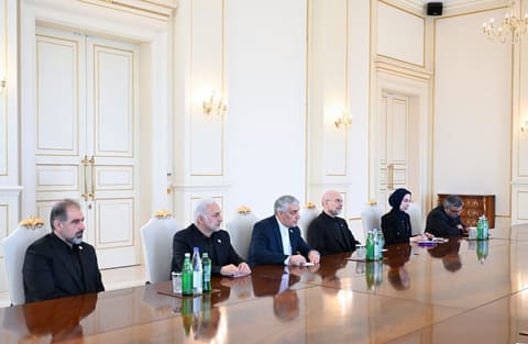  İlham Əliyev İran İslam Şurası Məclisinin sədrinin başçılıq etdiyi nümayəndə heyətini qəbul edib