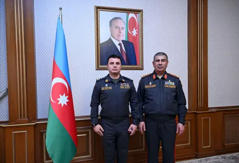 Müdafiə Nazirliyinin hərbi qulluqçularına ali hərbi rütbələr təqdim edilib