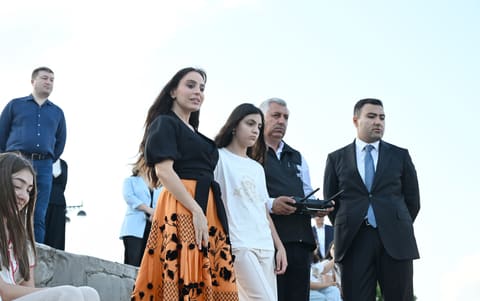 Leyla Əliyeva və Arzu Əliyeva Dənizkənarı Milli Parkda açılış və təqdimat mərasimlərində iştirak ediblər