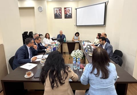 Vəkillər Kollegiyasının nümayəndələri Avropa Komissiyasının ekspertləri ilə görüşüb