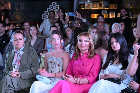 Azərbaycan Milli Xalça Muzeyində “Zamanın naxışları” moda nümayişi təşkil olunub