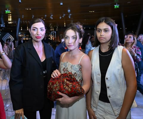 Azərbaycan Milli Xalça Muzeyində “Zamanın naxışları” moda nümayişi təşkil olunub