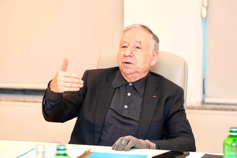Anar Quliyev BMT-nin xüsusi elçisi ilə şəhər mobilliyi məsələlərini müzakirə edib