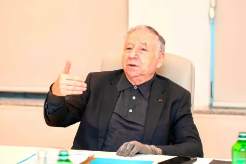 Azərbaycan və BMT şəhər mobilliyi sahəsində əməkdaşlığı müzakirə edib
