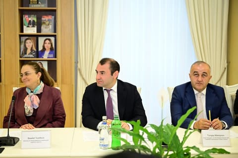 Azərbaycanda ilk dəfə “Mədəniyyət hüququ” ixtisaslaşması üzrə magistr dissertasiyalarının müdafiəsi keçirilib