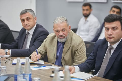 Bakı Şəhər Memarlıq və Şəhərsalma Baş İdarəsində yarımilliyin yekunlarına dair müşavirə keçirilib 