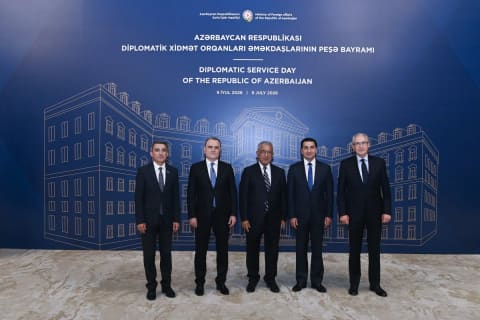 Azərbaycanın diplomatik xidmət orqanları əməkdaşlarının peşə bayramı günü münasibətilə rəsmi qəbul olub
