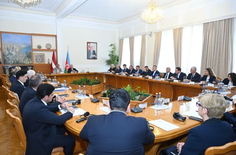 Azərbaycan və Latviya arasında məhkəmə təcrübəsi müzakirə edilib