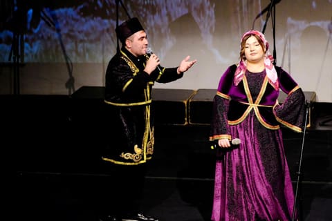 Azərbaycan mədəniyyətinin rəngarəngliyi Kanadada nümayiş olunub