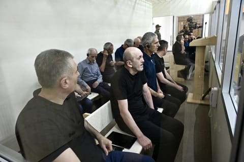Ermənistan vətəndaşlarının şikayətləri üzrə apellyasiya məhkəməsi çıxışlarla davam etdirilib