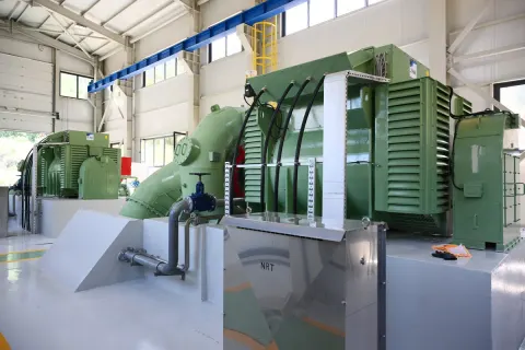 İlham Əliyev Laçında Hoçaz çayının üzərindəki su elektrik stansiyalarının açılışında iştirak edib