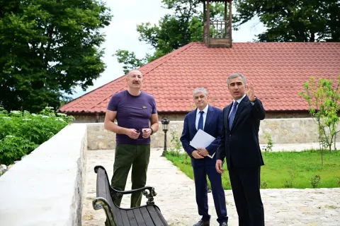 İlham Əliyev Şuşada "Yasəmən" hotelinin yeni korpusları ilə tanış olub