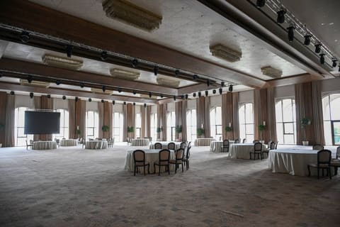 Prezident İlham Əliyev “Xankəndi” hotelinin açılışında iştirak edib