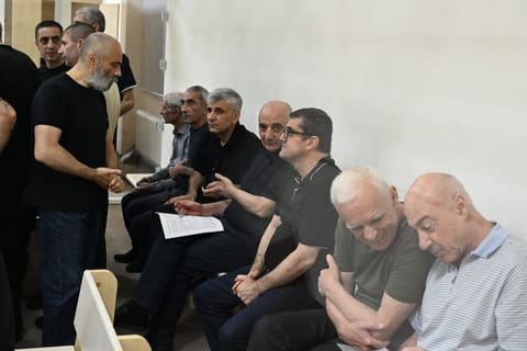 Ermənistan vətəndaşlarının şikayətləri üzrə apellyasiya məhkəməsi davam etdirilib