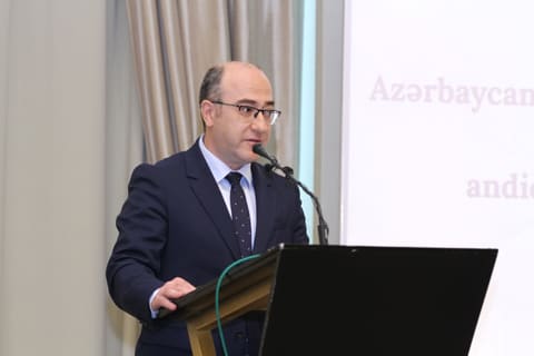 Bakıda vəkillərin andiçmə mərasimi keçirilib