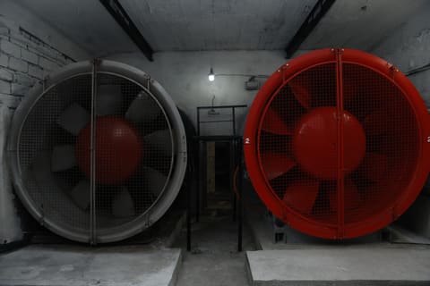 Metropolitendə daha 6 müasir tipli yeni ventilyator quraşdırılıb