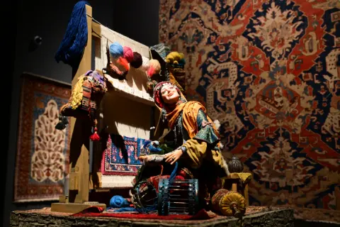 Leyla Əliyeva Budapeştdə "Azərbaycan xalçaları – ənənədən müasir incəsənətə" sərgisinin təqdimatında iştirak edib