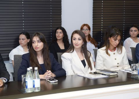 IV “Maarifçi” tələbə-məzun proqramının iştirakçıları ilə görüş keçirilib