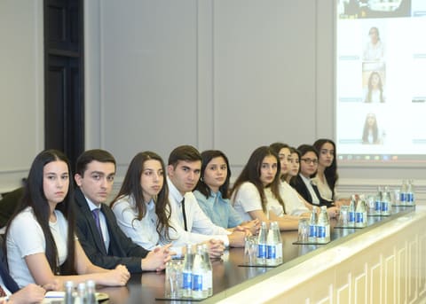 IV “Maarifçi” tələbə-məzun proqramının iştirakçıları ilə görüş keçirilib