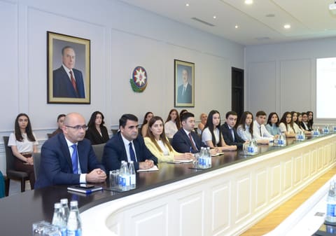 IV “Maarifçi” tələbə-məzun proqramının iştirakçıları ilə görüş keçirilib