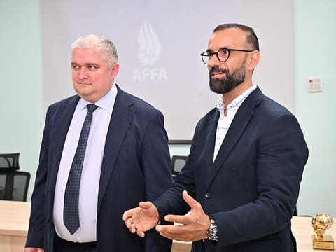 AFFA-nın baş katibi çimərlik futbolu üzrə milli üzvləri ilə görüşüb (fotolar)