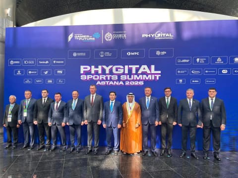 Fərid Qayıbov Astanada keçirilən beynəlxalq idman sammitində çıxış edib