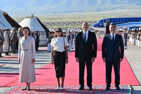 President Ilham Aliyev arrives in Kyrgyzstan for state visit
