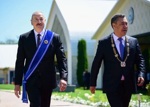 Çolpon-Ata şəhərində Prezident İlham Əliyevin və birinci xanım Mehriban Əliyevanın şərəfinə dövlət ziyafəti verilib
