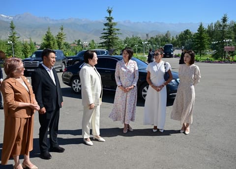 First Lady Mehriban Aliyeva Visits Altyn-Balalyk Rehabilitation Center in Kyrgyzstan