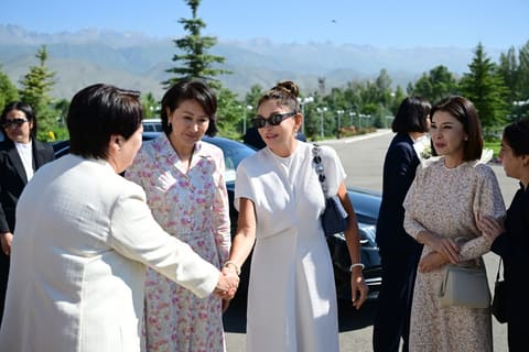 First Lady Mehriban Aliyeva Visits Altyn-Balalyk Rehabilitation Center in Kyrgyzstan