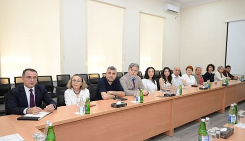 Türkiyə-Azərbaycan Universitetinin ilk rektoru kollektivə təqdim olunub