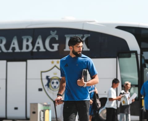 “Qarabağ” “Dinamo” ilə oyun üçün Polşaya yola düşüb