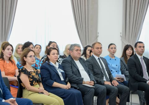 Özəl bağçaların nümayəndələri ilə maliyyələşmə müsabiqəsi ilə bağlı görüş keçirilib