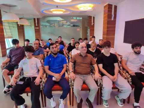 Ağırlıqqaldırma yığmasının üzvləri antidopinq seminarında iştirak ediblər
