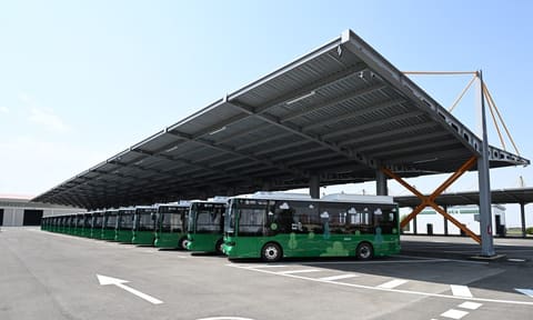 İlham Əliyev Naxçıvanda elektrik mühərrikli yeni avtobuslara baxıb, dəmir yolu infrastrukturunda aparılan yenidənqurma işləri ilə tanış olub  - YENİLƏNİB 2