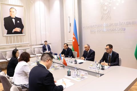 Baş prokuror Çin Xalq Respublikasının Azərbaycandakı səfiri xanım Lu Meyi qəbul edib