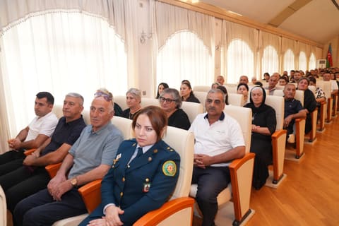 Azərbaycan Sərhəd Mühafizəsinin 107-ci ildönümü ərəfəsində şəhid ailələrinə ordenlər təqdim olunub
