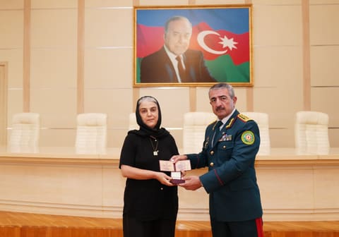 Azərbaycan Sərhəd Mühafizəsinin 107-ci ildönümü ərəfəsində şəhid ailələrinə ordenlər təqdim olunub