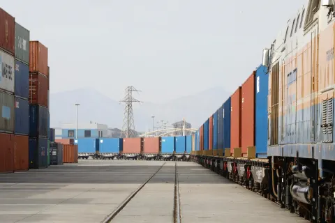 Astara Terminalında 9 ayda 631 min tondan çox yük aşırılıb