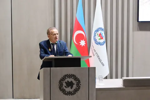 Azərbaycan həmkarlar ittifaqlarının yaradılmasının 121-ci ildönümü qeyd olunub
