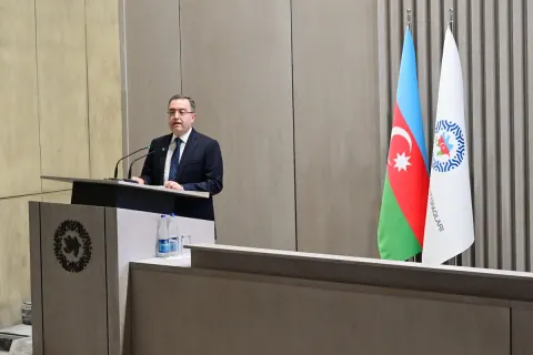 Azərbaycan həmkarlar ittifaqlarının yaradılmasının 121-ci ildönümü qeyd olunub