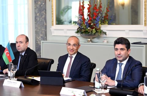 Azerbaijan, Switzerland hold 10th meeting of Joint Commission on Trade and Economic Cooperation