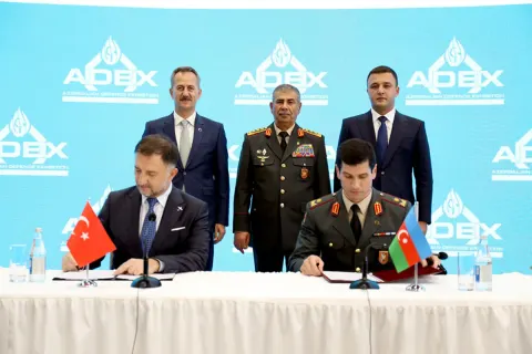 Azərbaycan ilə Türkiyə arasında hərbi sahələr müzakirə edilib