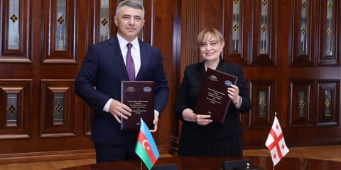 Azərbaycan və Gürcüstanın ali məhkəmələri arasında Anlaşma Memorandumu imzalanıb