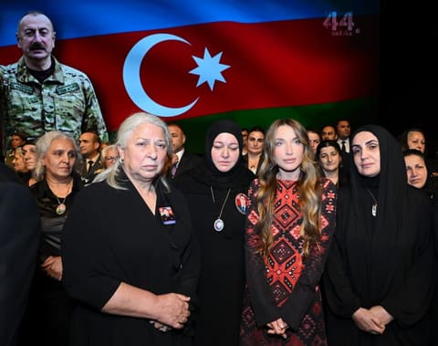 Azərbaycanın nəhəng kinematoqrafiya layihələrindən birinin – “44” bədii filminin premyerası olub