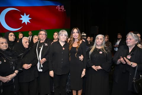 Azərbaycanın nəhəng kinematoqrafiya layihələrindən birinin – “44” bədii filminin premyerası olub