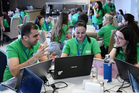 “Azərsun Holdinq”in sponsorluğu ilə Vikipediyanın 25 illik yubileyinə həsr olunan “Viki Mingəçeviri sevir” beynəlxalq düşərgəsi başa çatıb
