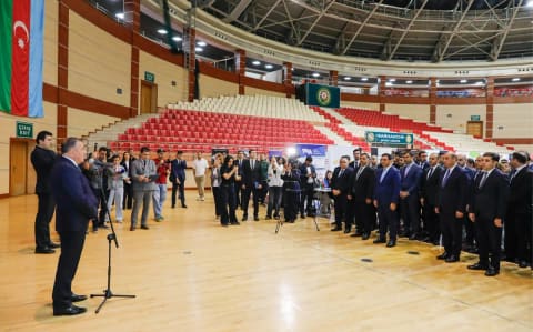 Bakıda əmək yarımarkasında 1000-dən çox vakansiya təqdim olunub